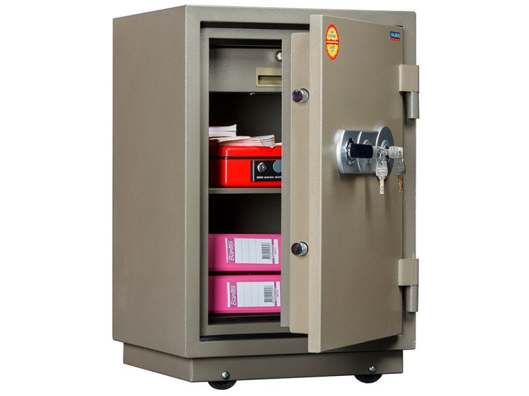 Огнестойкий сейф Valberg FRS-73.T-KL купить в Северодвинске