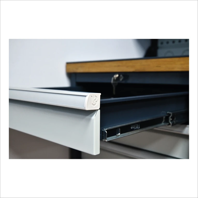 Верстак FBK 205.356 купить в Северодвинске Верстак FBK 205.356 купить в Северодвинске