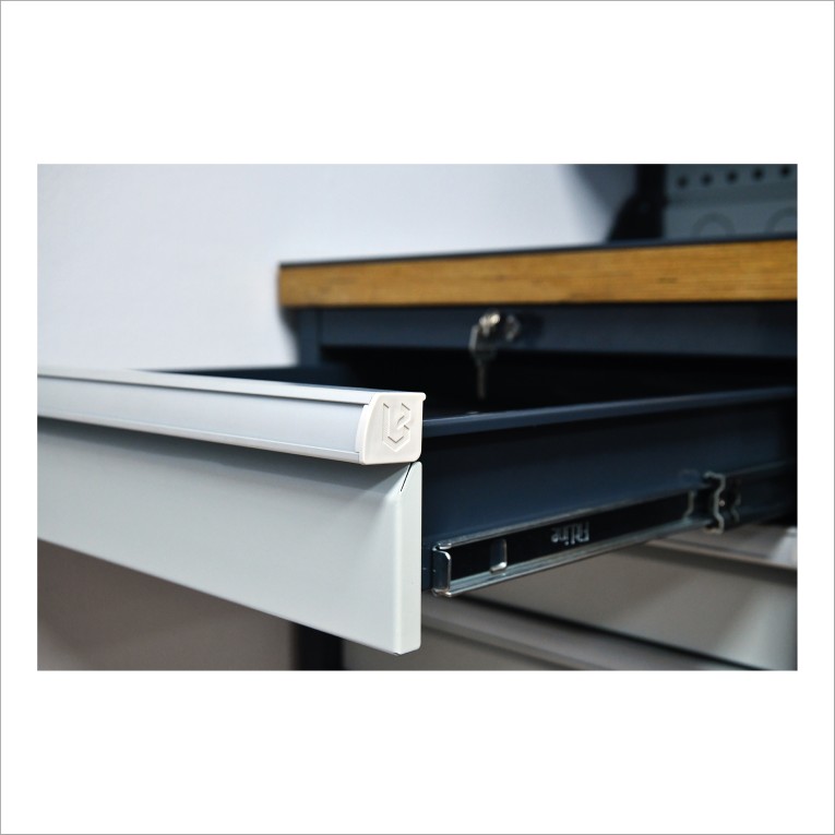 Верстак FBK 205.456-2F купить в Северодвинске Верстак FBK 205.456-2F купить в Северодвинске