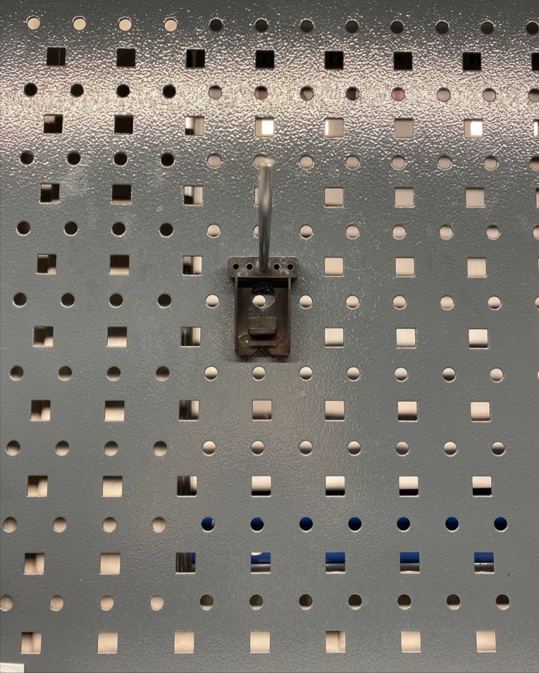 Крючок 120 мм купить в Северодвинске Крючок 120 мм купить в Северодвинске