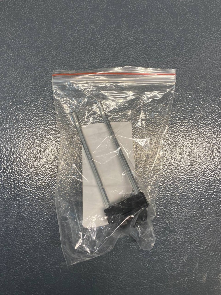 Крючок двойной 100 мм купить в Северодвинске Крючок двойной 100 мм купить в Северодвинске