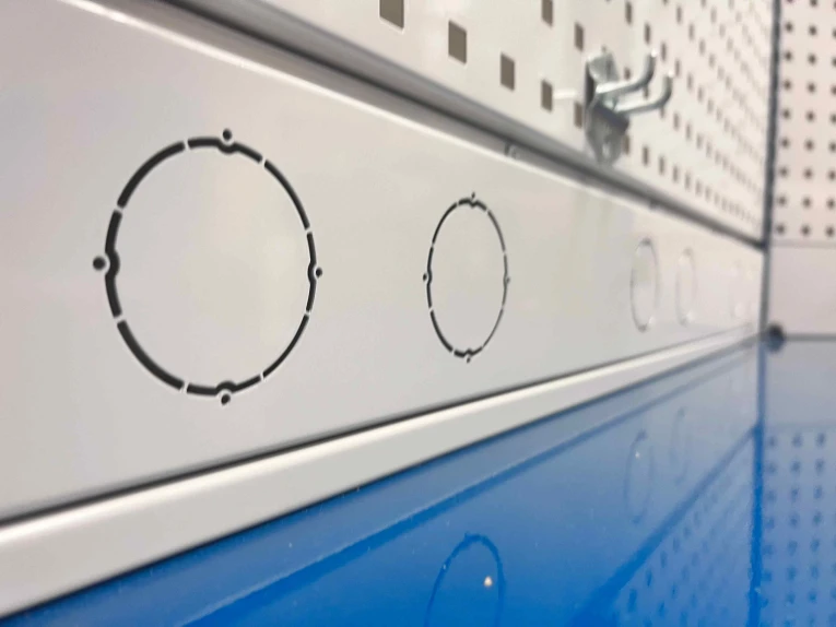 Стол-верстак Craft 2202.S7L25.24-1 купить в Северодвинске Стол-верстак Craft 2202.S7L25.24-1 купить в Северодвинске